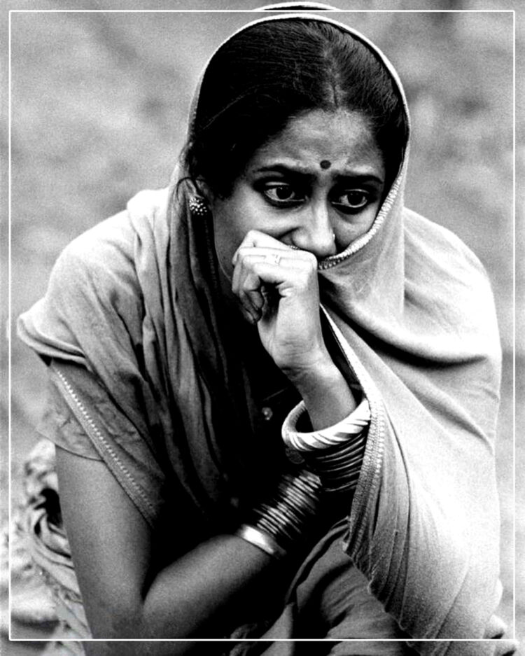 फिल्म के सजीव किरदार के लिए आदिवासी परिवारों के साथ रहीं थी प्रख्यात नायिका स्मिता पाटिल